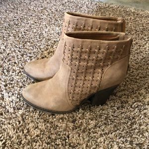 Ankle booties